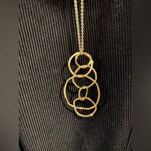 Elegant Goldfield Necklace with Circular Pendants